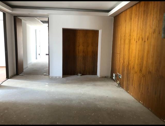 310M² OFFICE TO LET IN ILLOVO